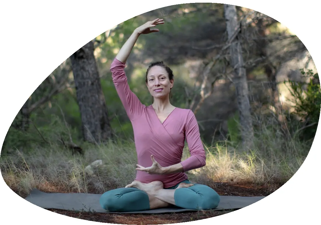 Tena online yoga intro header