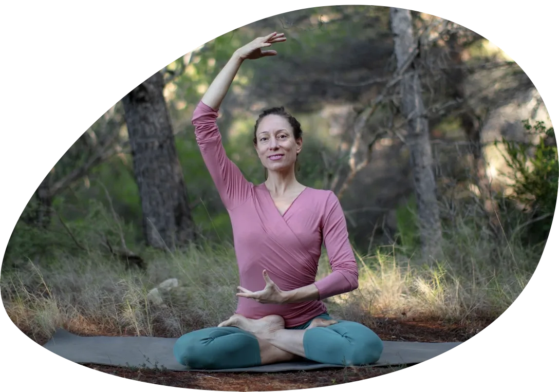Tena online yoga intro header