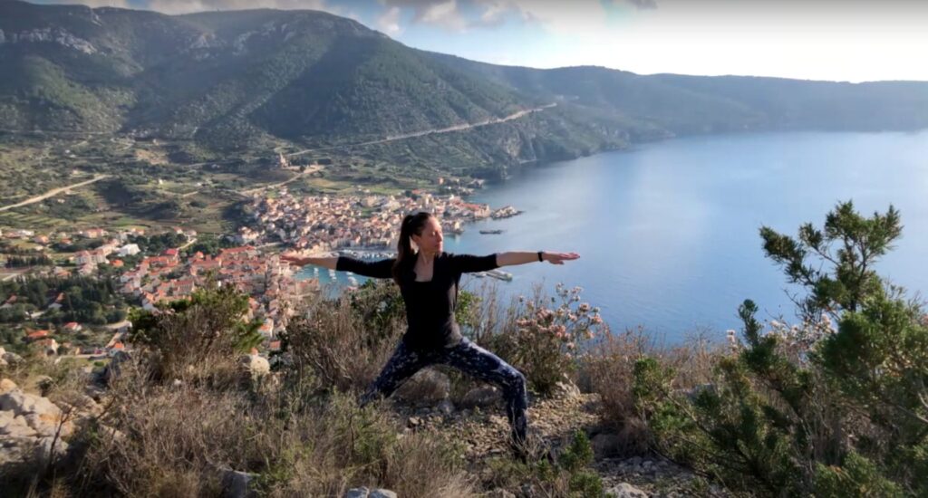 yoga_komiza